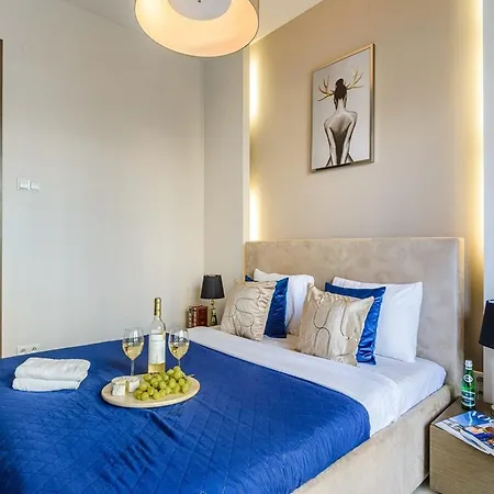 Апартаменти Flat On Grzybowska Street Варшава